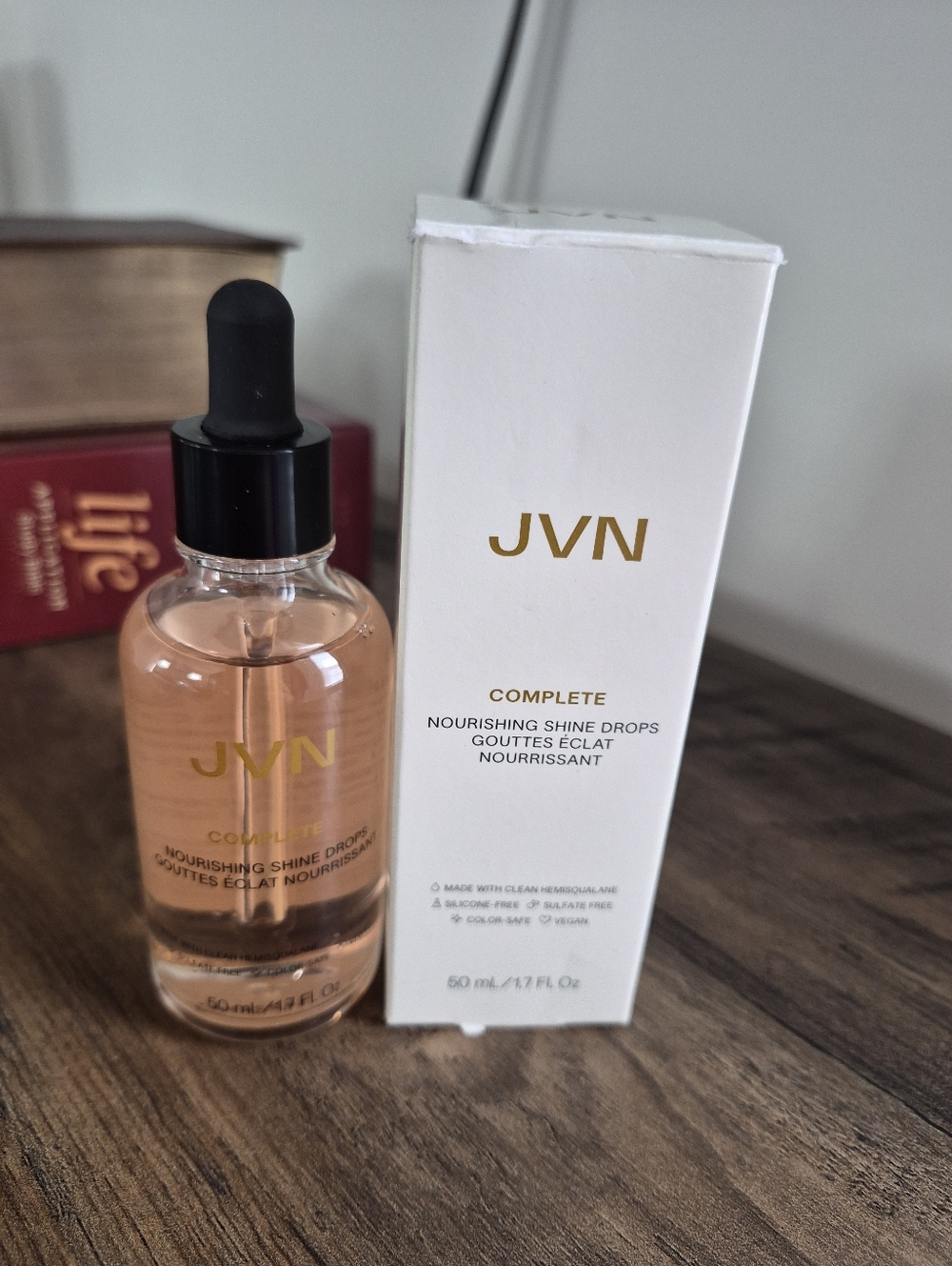 JVN Peachy Gold Nourishing Shine Drops